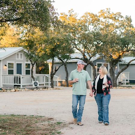 Anderson Cottage At Wrenwood Ranch, King Bed, Walking Distance To The Winery Johnson City Exterior foto